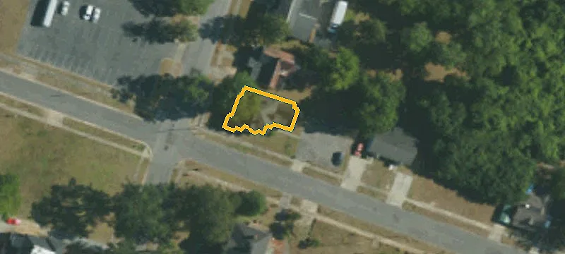 214 William St