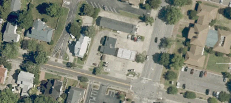 108 Broad St
