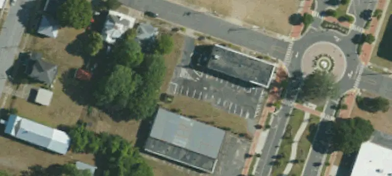301 Ctr St