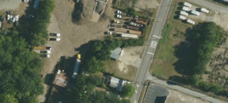 715 William St