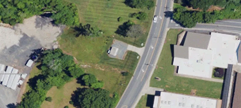 Main St