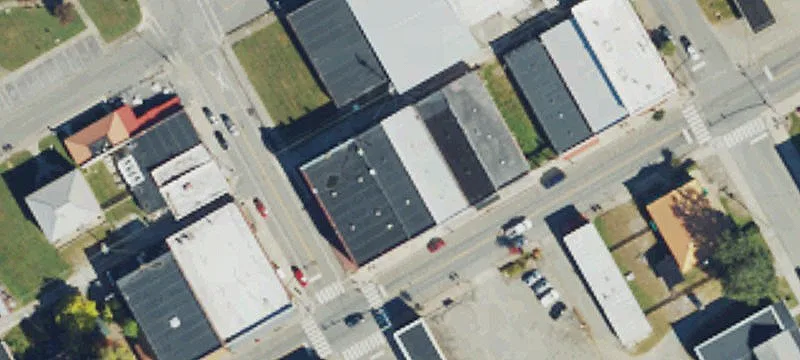 1025 Main St