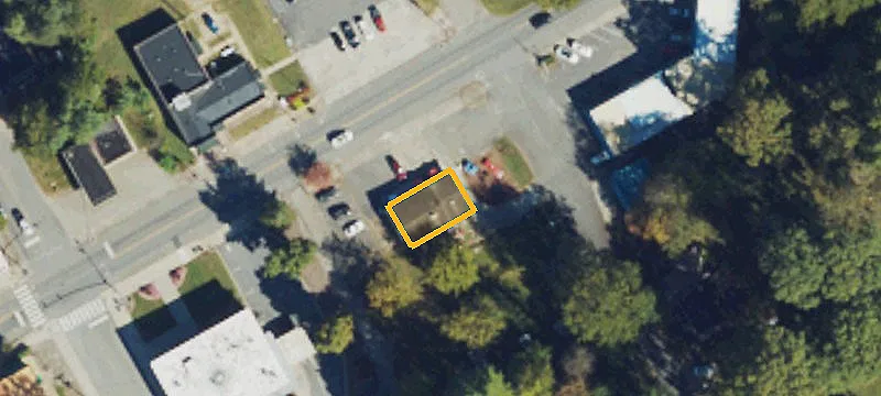 1130 Main St