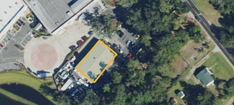 118 Middle Sound Loop Rd