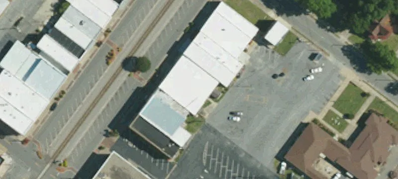 122 Ctr St