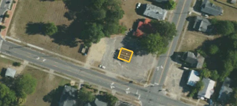 415 John St