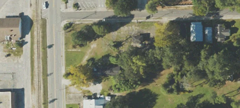 403 Hickman Rd Near