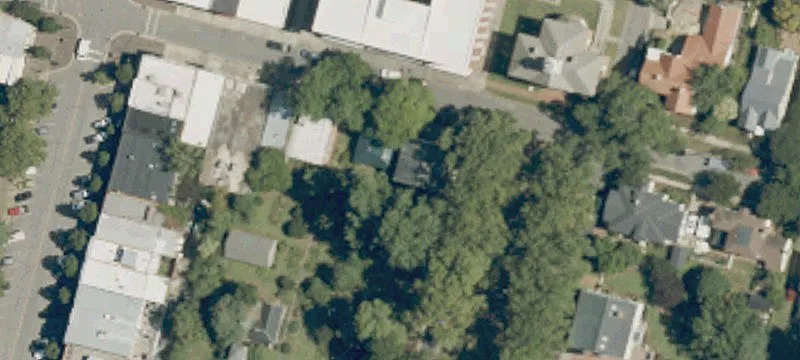 110 King St