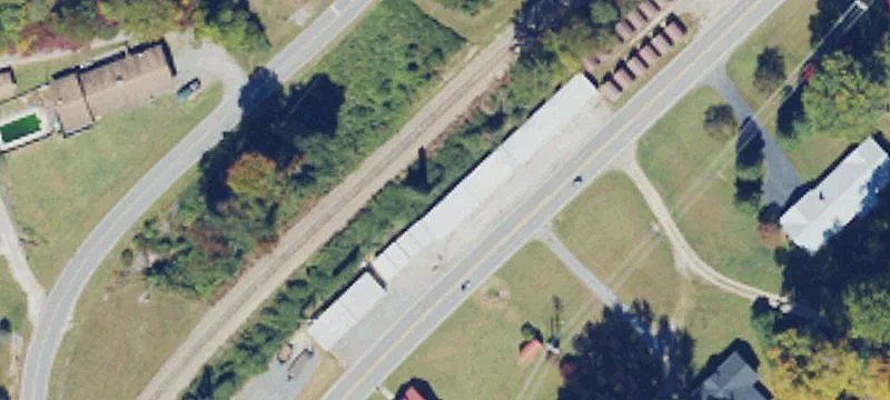 2464 Hwy 19th S