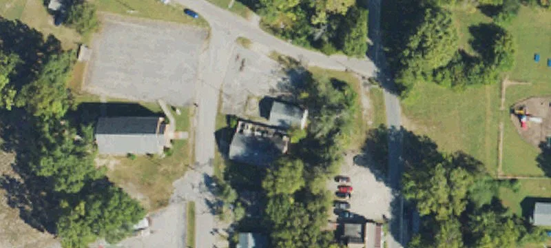 242 Lowry St