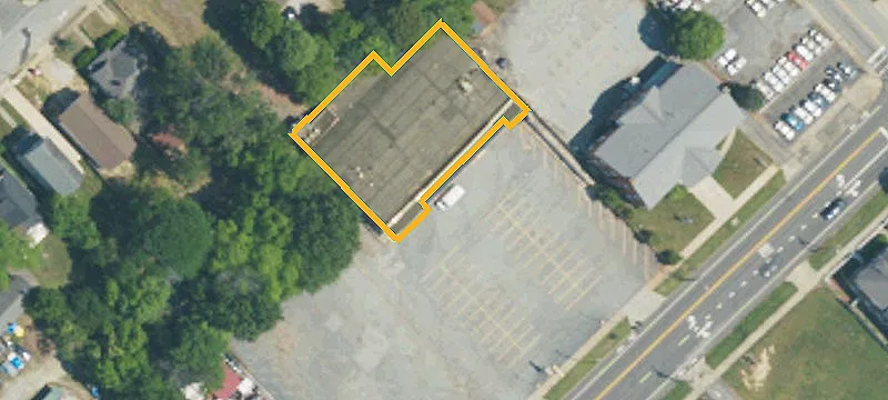 520 Main St