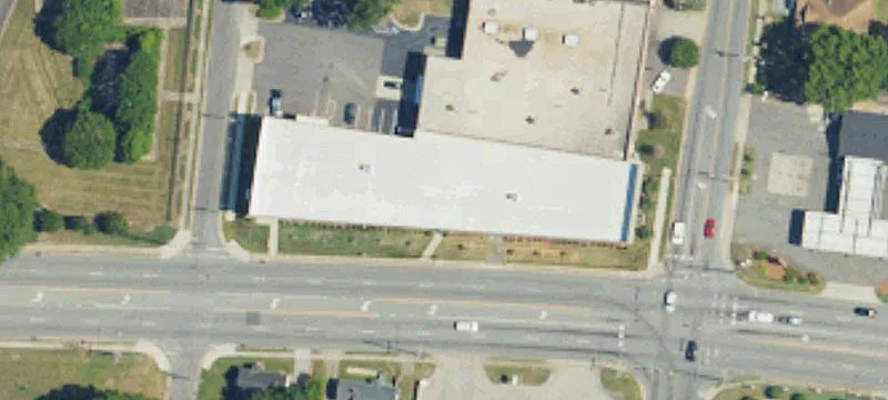 323 Linwood Rd