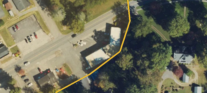 1158 Main St