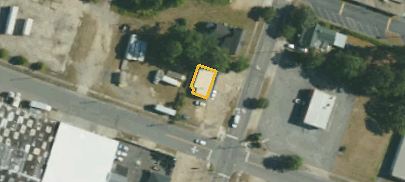 601 William St