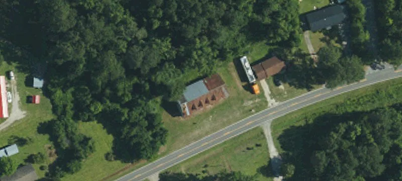398 Log Cabin Rd
