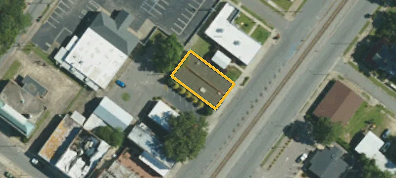 219 Ctr St