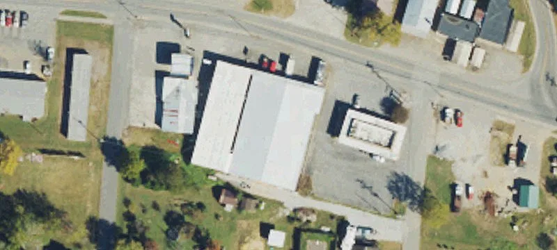 1422 Main St