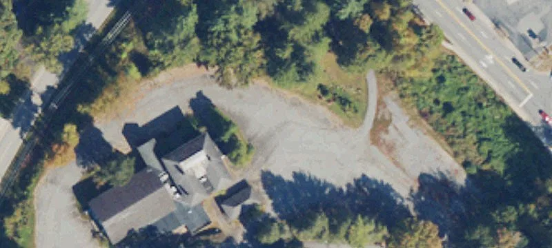 100 Finley Ave