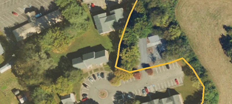 353 Kent St