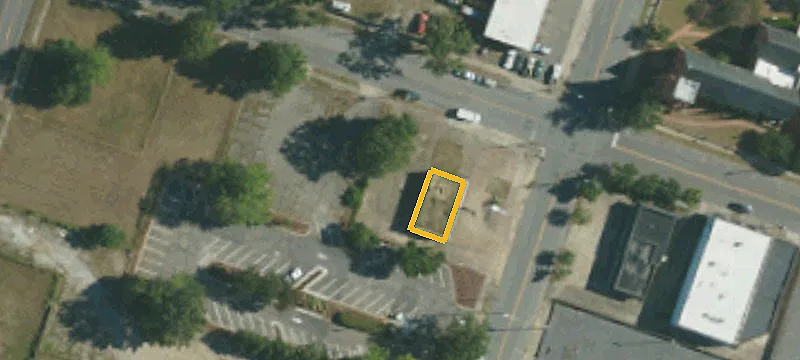 121 James St