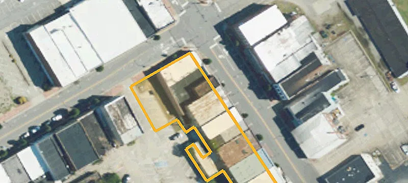 105 King St