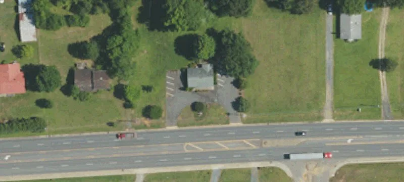 2343 Nc Hwy 24th 27th E
