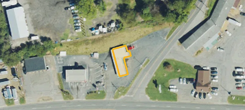 1303 Smokey Park Hwy