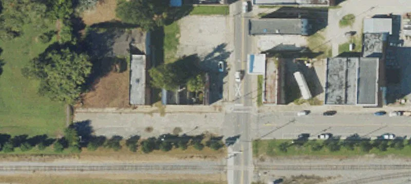 104 Railroad Ave