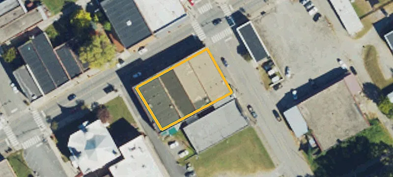 992 Main St