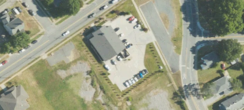 502 Main St