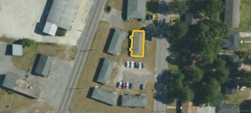 900 John St