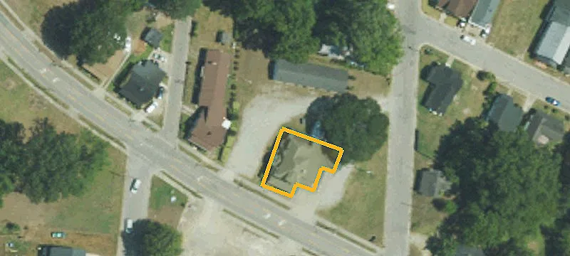 805 Nash E St