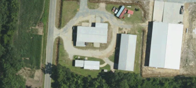 106 Thomson Ave