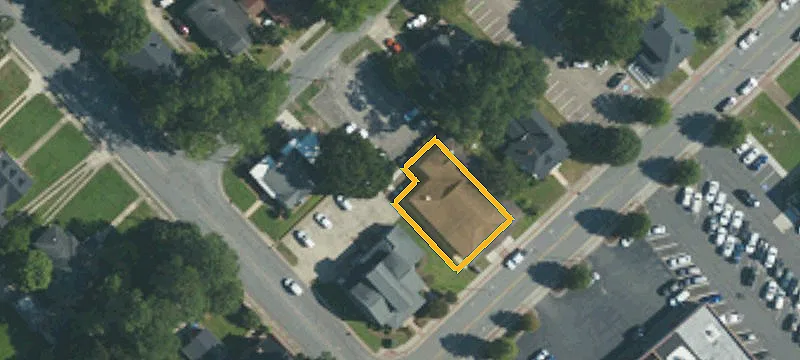 208 Main St
