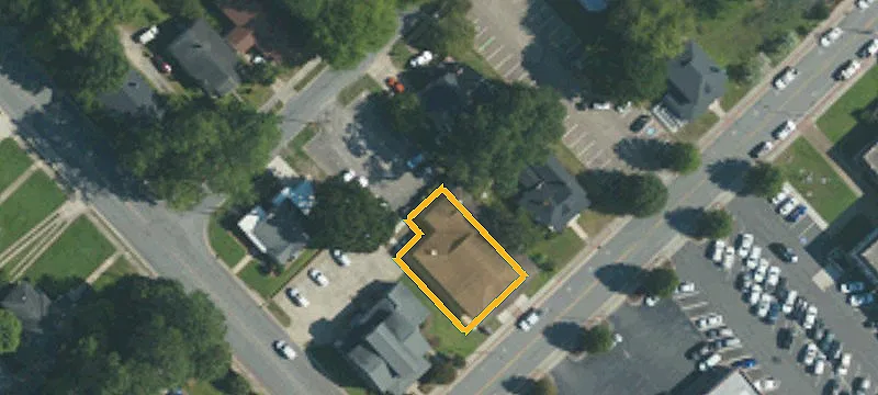 208 Main St