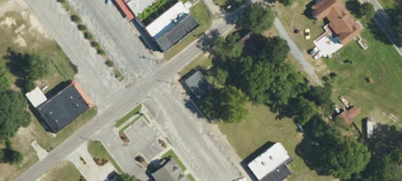 201st 205th E Frnt St