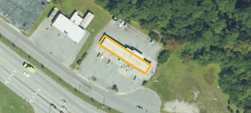 106 Main St
