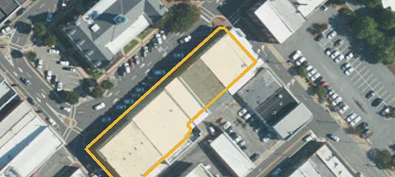 120 Main St