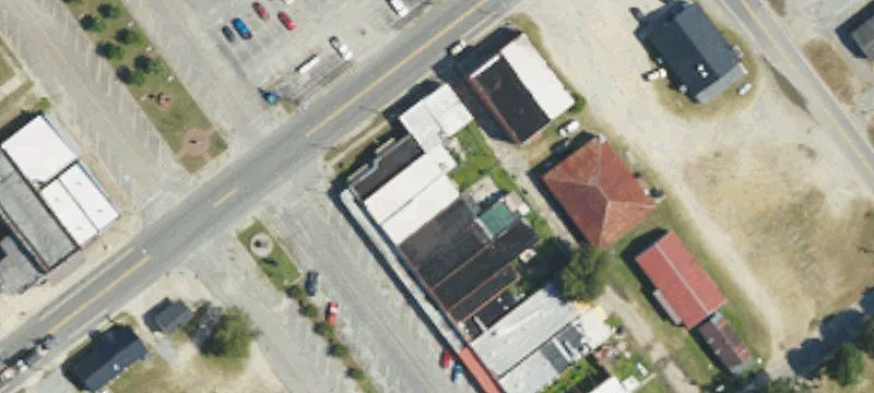 15 Frnt St