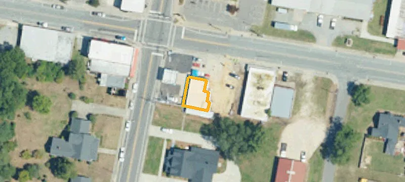 101 Main St
