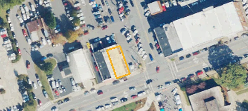 74 Main Ave