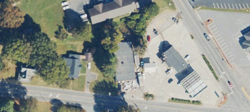 686 Main Ave