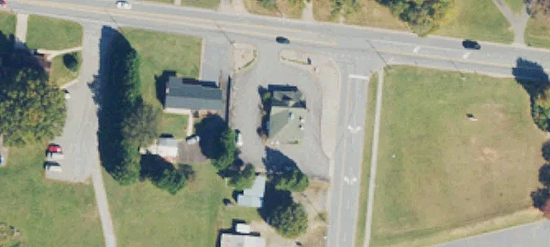 885 Main Ave