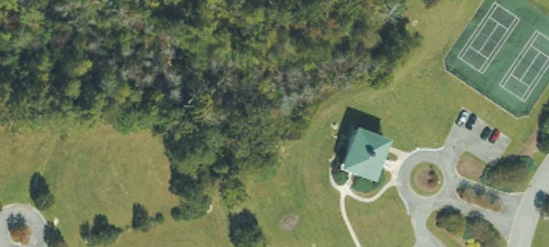 63 Clubhouse Dr