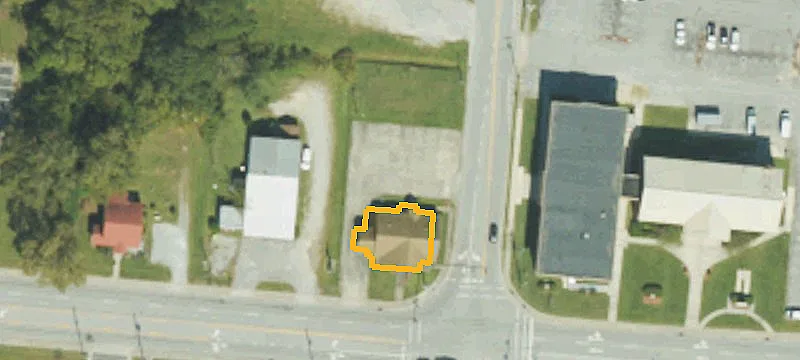 302 Main St