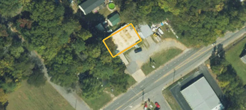 1607 Roanoke Ave