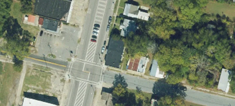 Main St