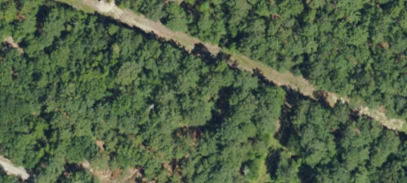 Lakeside Dr