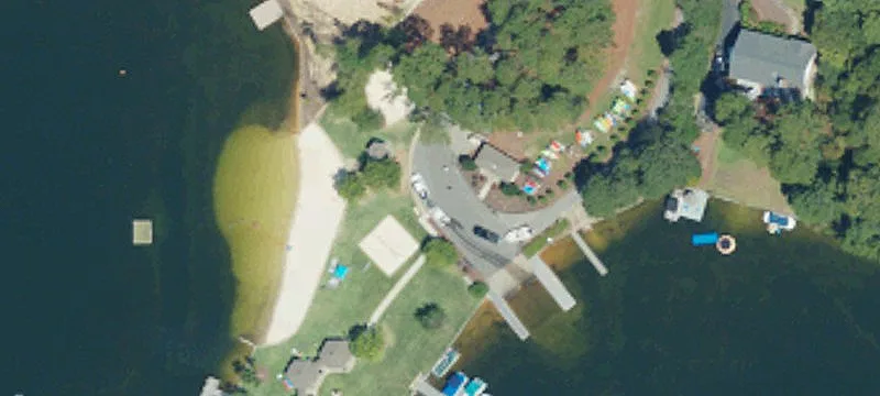 140 Simmons Dr