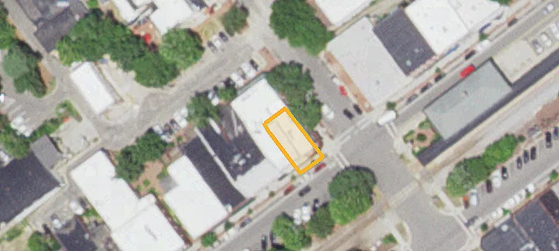 176 Broad St